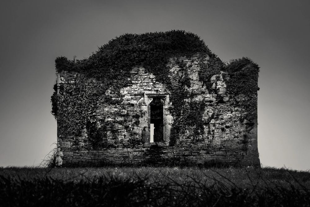 Old Ruins, Ireland